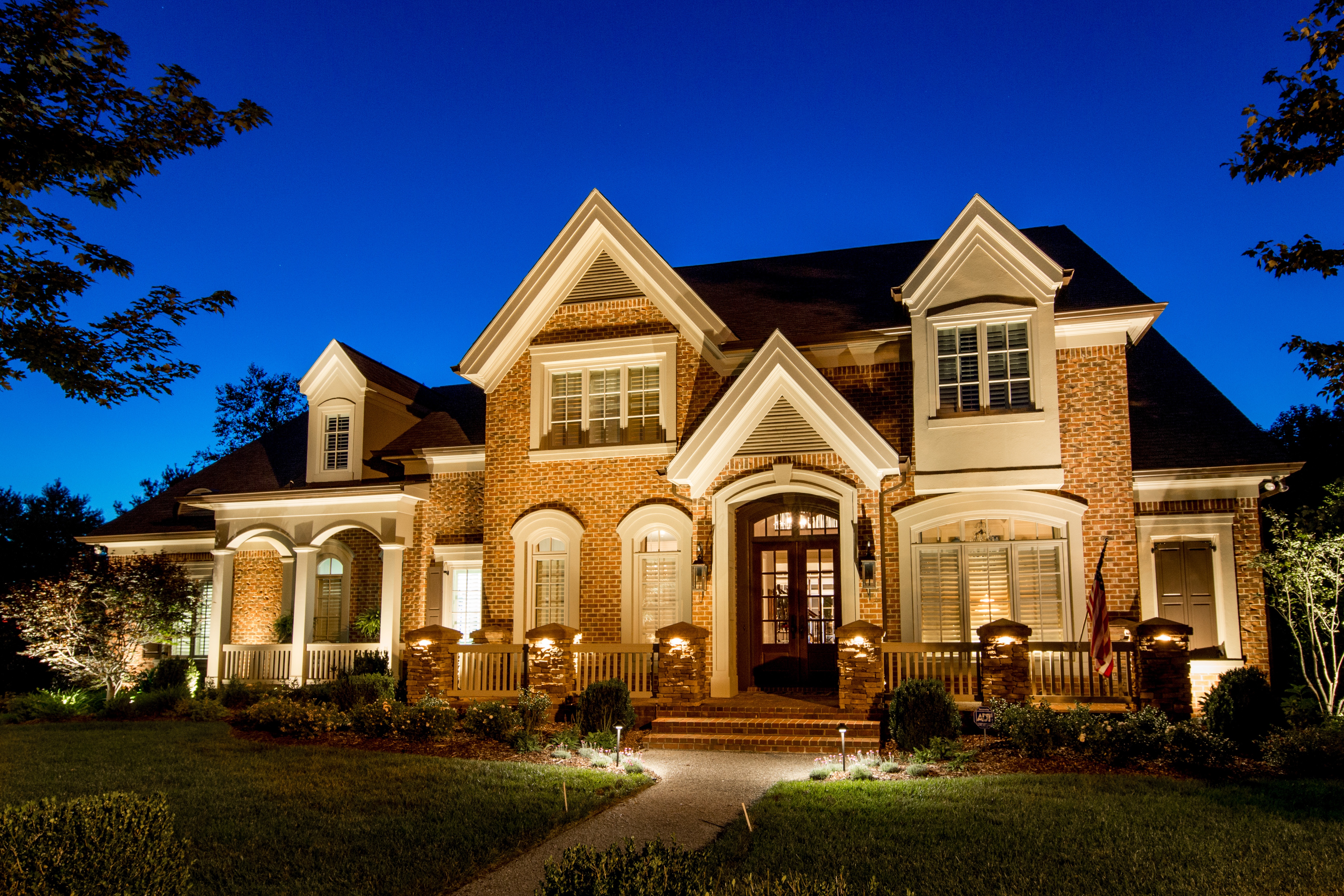 What the Kelvin? Choosing the Right Outdoor Lighting Color Temperature